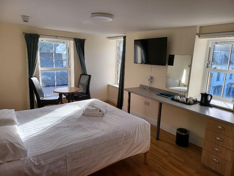 The Grand Harbour Hotel image