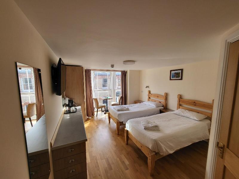 The Grand Harbour Hotel image