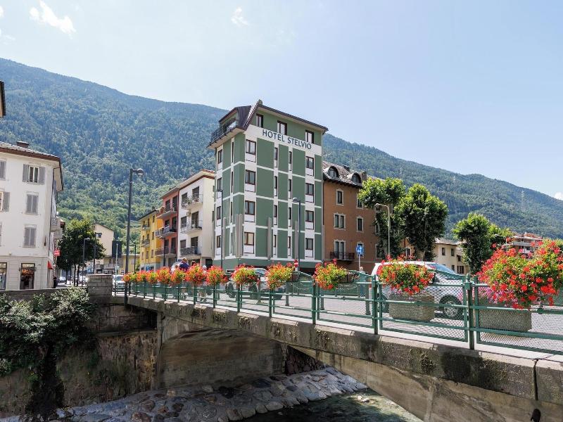 Hotel Stelvio Tirano image