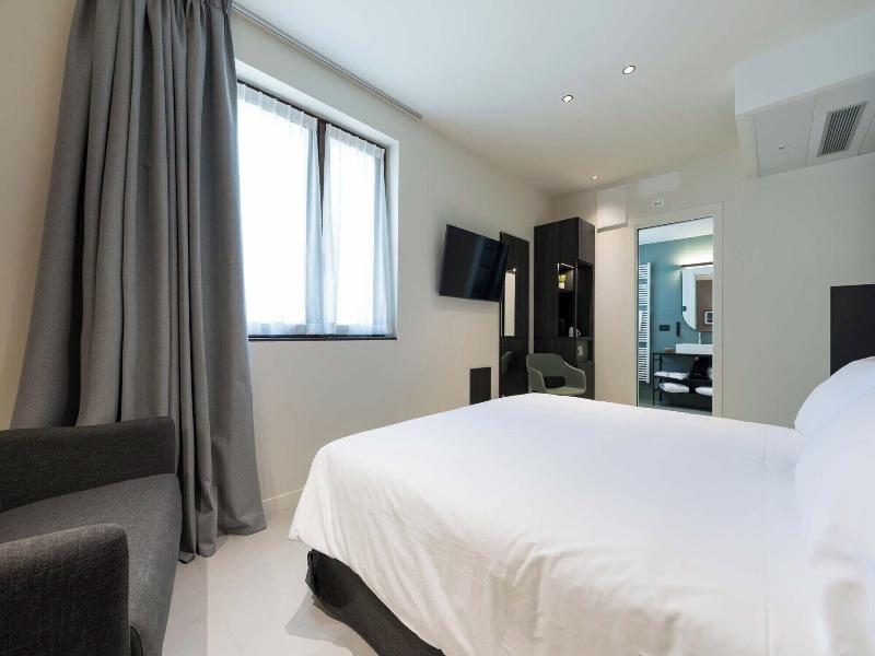 Hotel Stelvio Tirano image