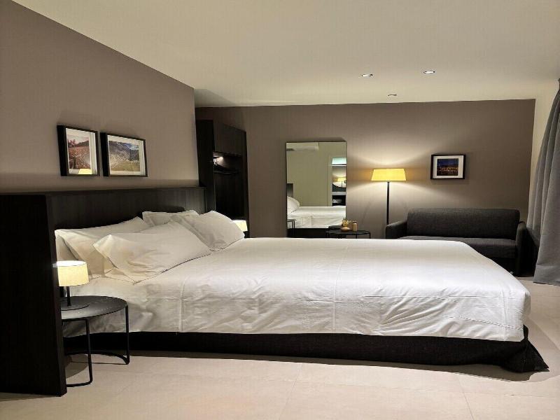 Hotel Stelvio Tirano image