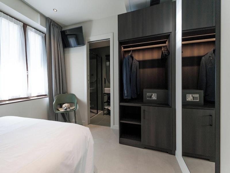 Hotel Stelvio Tirano image