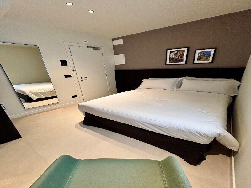Hotel Stelvio Tirano image