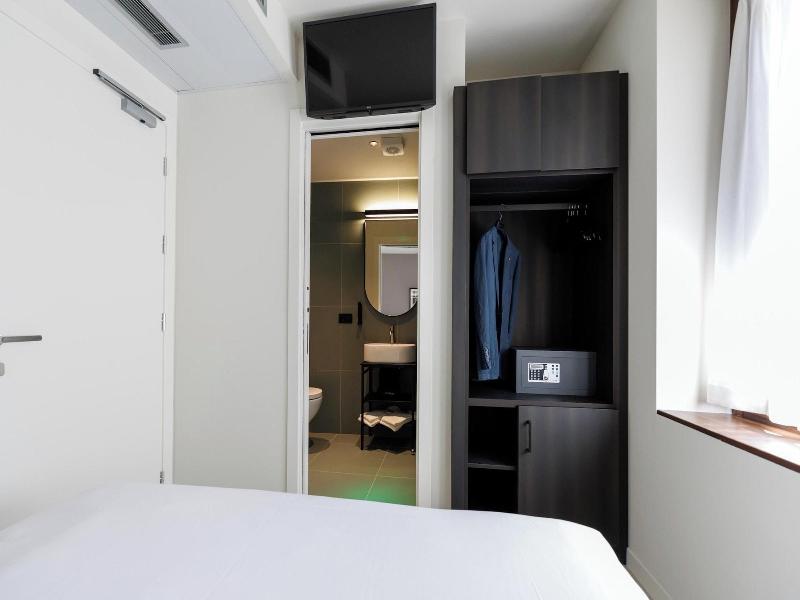 Hotel Stelvio Tirano image