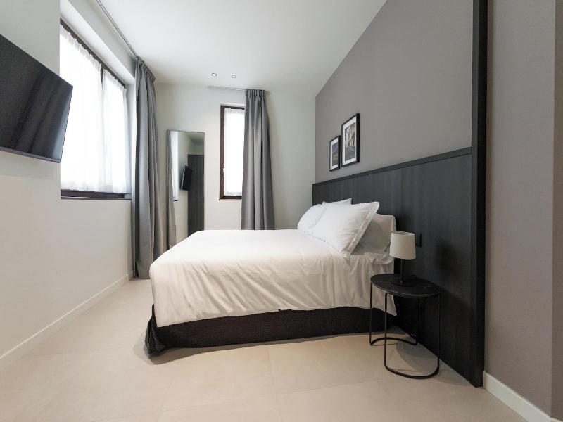 Hotel Stelvio Tirano image