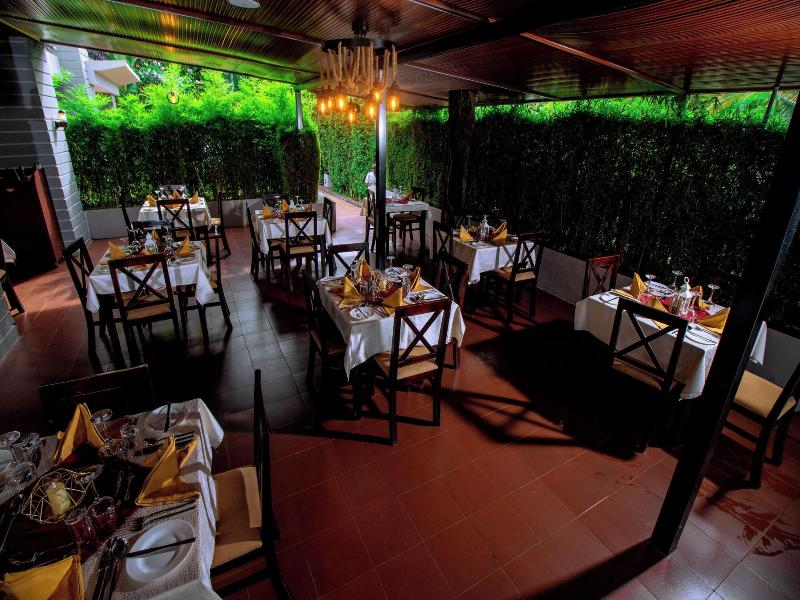 The Mansion Hotel