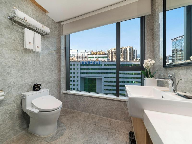 Fy Hotel image