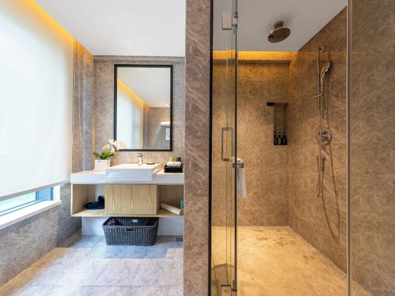Fy Hotel image