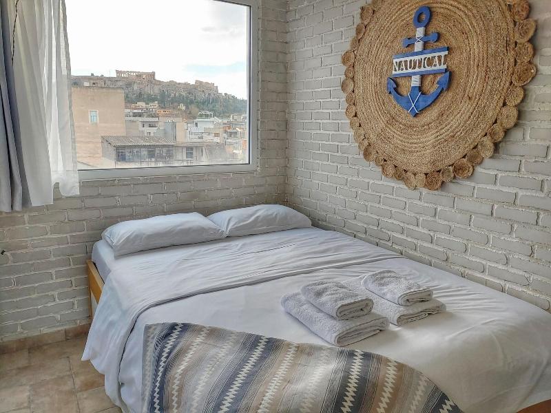 Tostay Athens image
