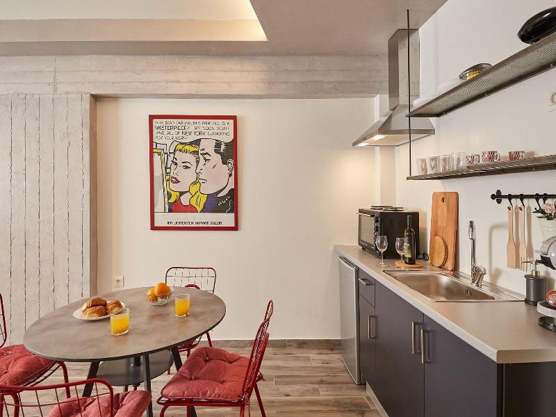 Tostay Athens image