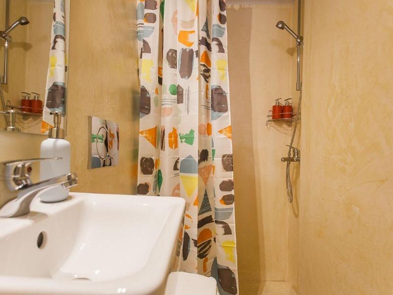 Tostay Athens image