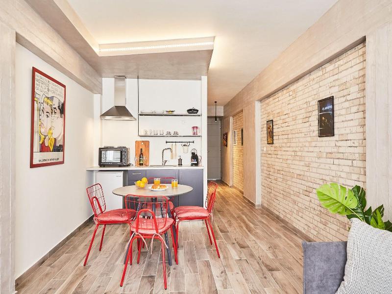 Tostay Athens image
