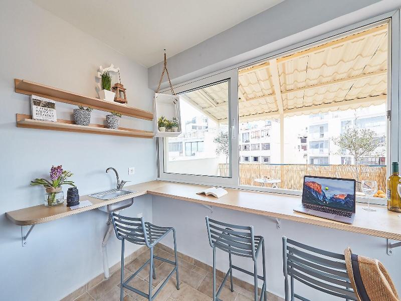 Tostay Athens image
