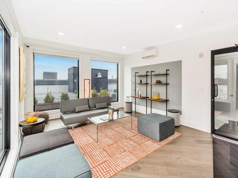 Dharma Home Suites Hoboken At Novia image