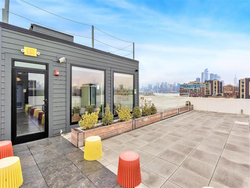 Dharma Home Suites Hoboken At Novia image