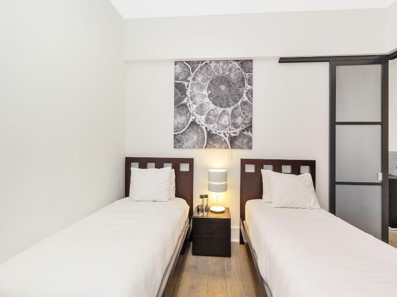 Dharma Home Suites Hoboken At Novia image