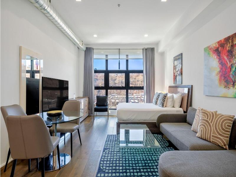 Dharma Home Suites Hoboken At Novia image