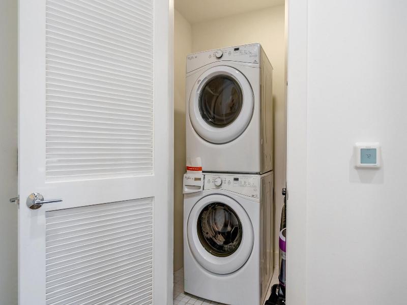 Dharma Home Suites Hoboken At Novia image