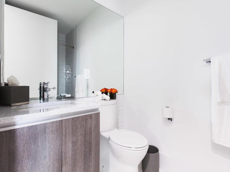Dharma Home Suites Hoboken At Novia image