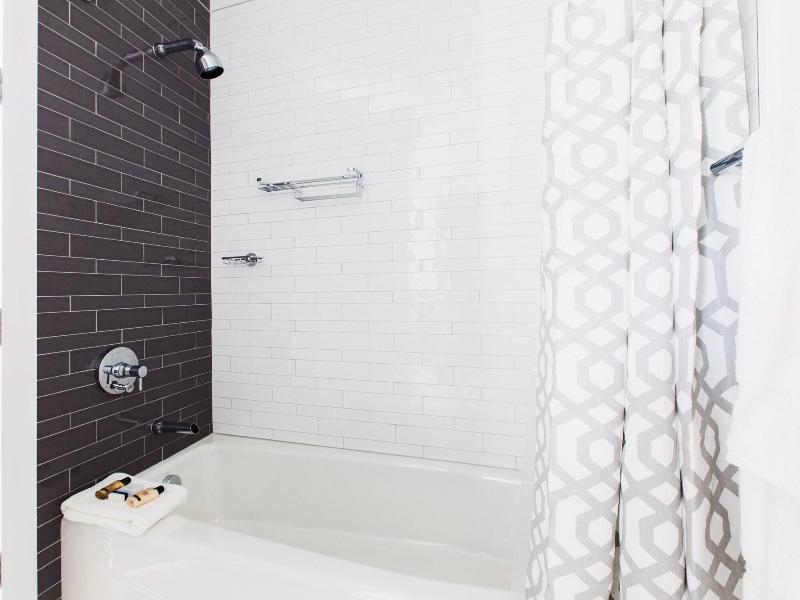 Dharma Home Suites Hoboken At Novia image