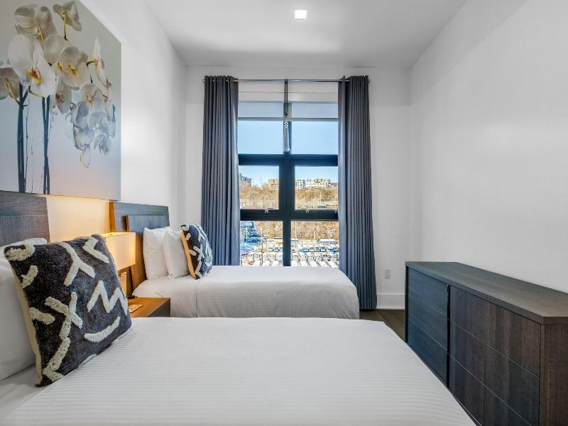 Dharma Home Suites Hoboken At Novia image