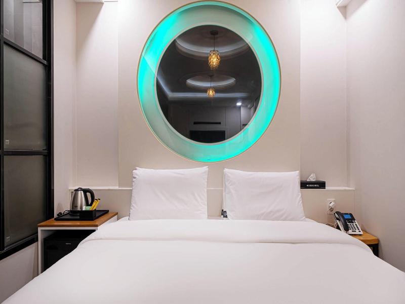 Hound Hotel Daeyeon image