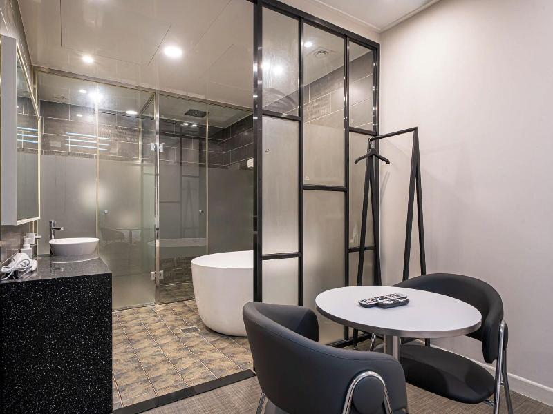 Hound Hotel Daeyeon image