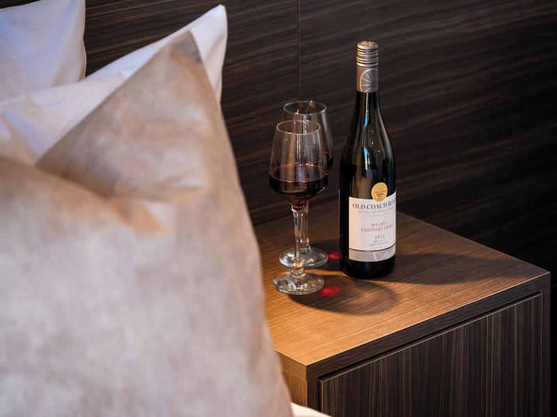 Luxe Suites And Apartments image