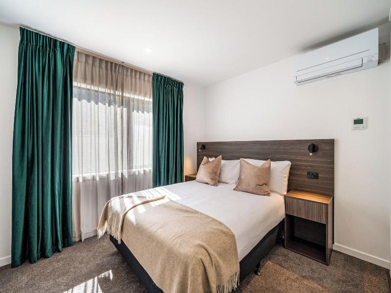 Luxe Suites And Apartments image