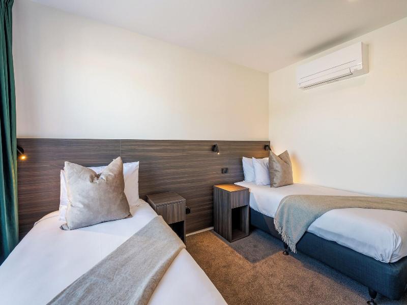 Luxe Suites And Apartments image