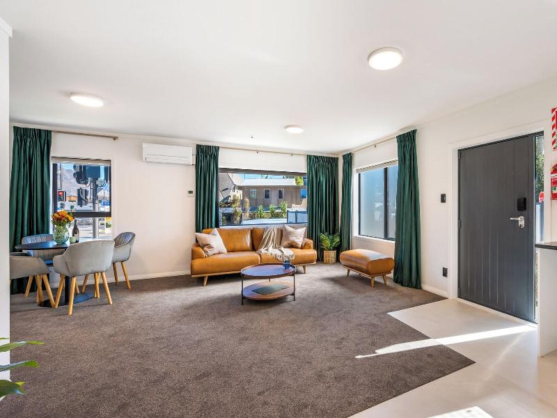 Luxe Suites And Apartments image