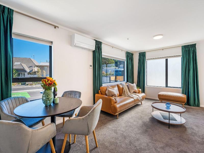 Luxe Suites And Apartments image