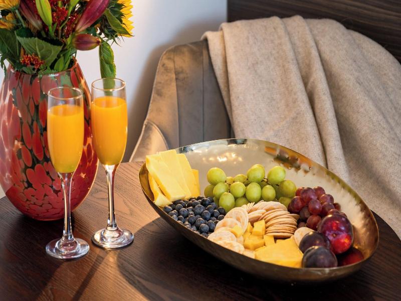 Luxe Suites And Apartments image