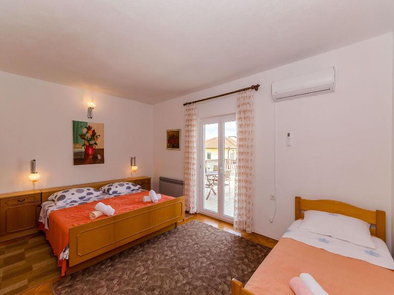 Rooms Ante image