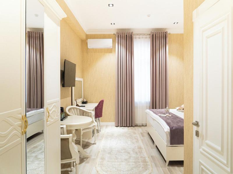 Silk Road Empire Hotel image