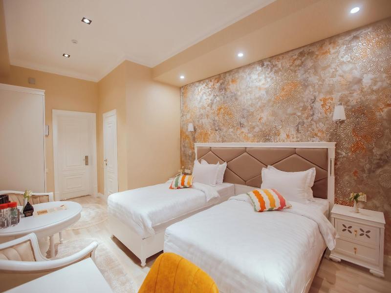 Silk Road Empire Hotel image