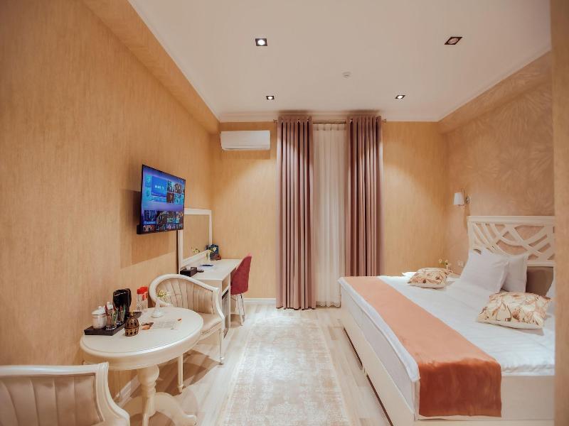 Silk Road Empire Hotel image