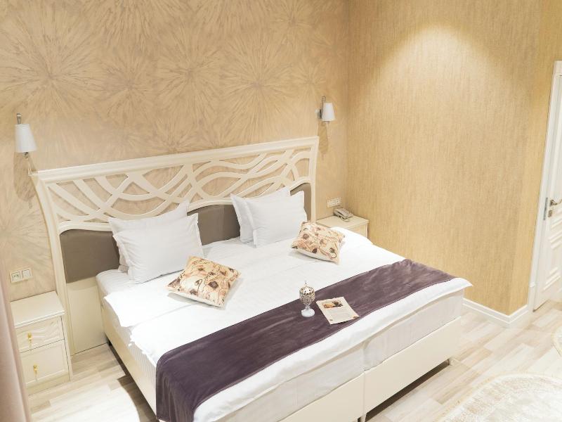 Silk Road Empire Hotel image