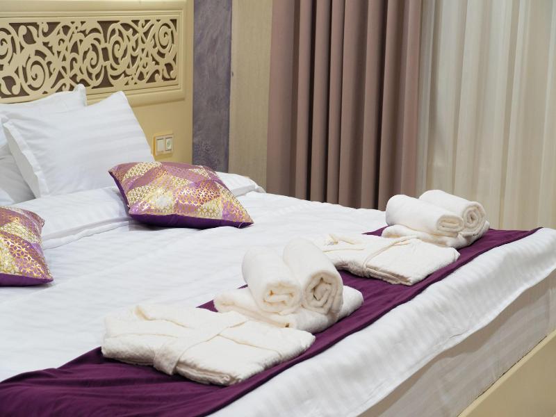 Silk Road Empire Hotel image