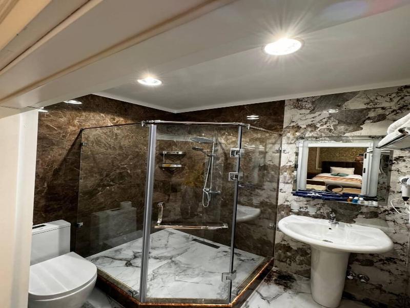 Silk Road Empire Hotel image