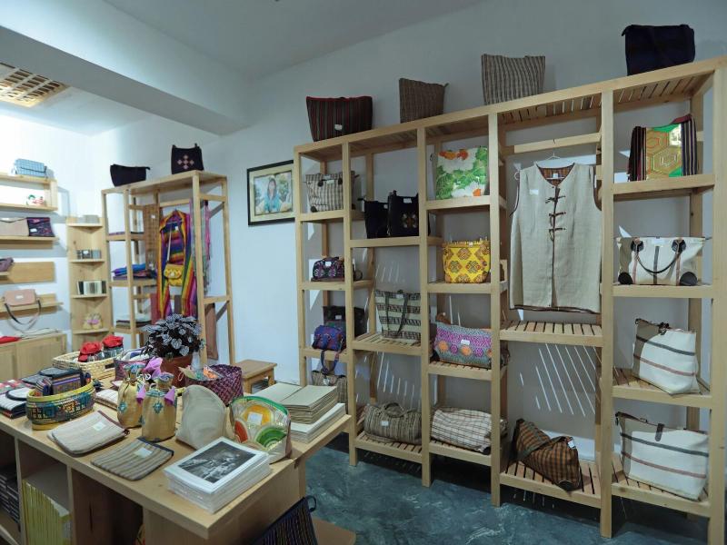 Hotel Phuntsho Pelri image