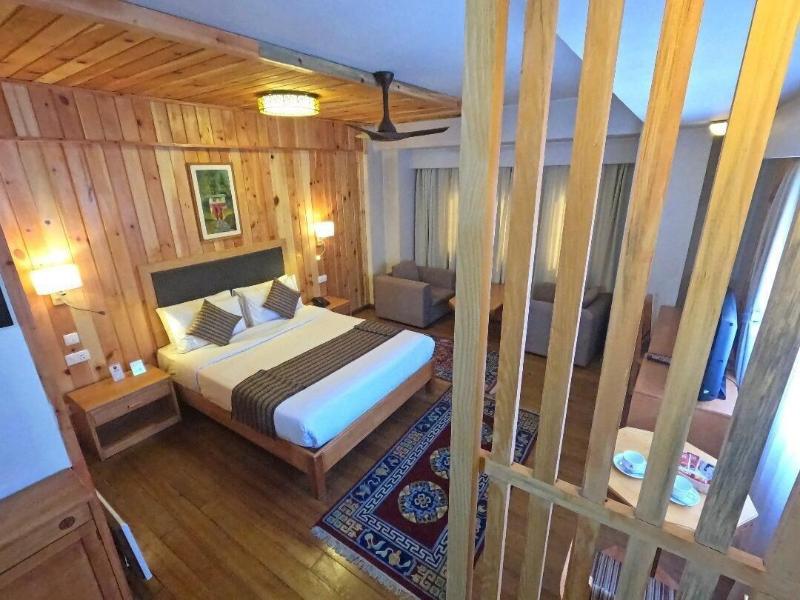 Hotel Phuntsho Pelri image