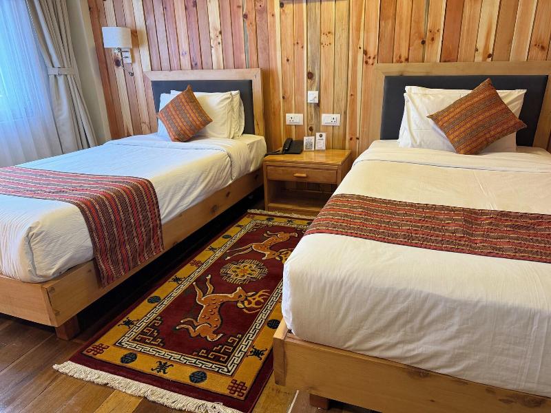 Hotel Phuntsho Pelri image