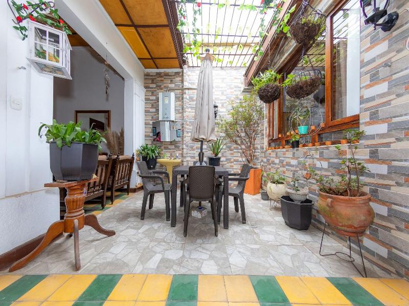 Ayenda Sarayu House image