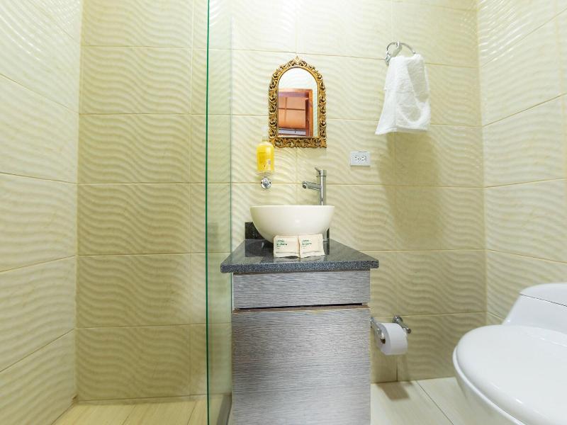 Ayenda Sarayu House image