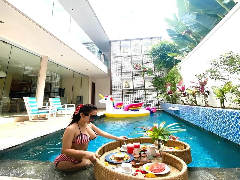 Beautiful Bali Villas - 6 Mins Walk To The Beach image