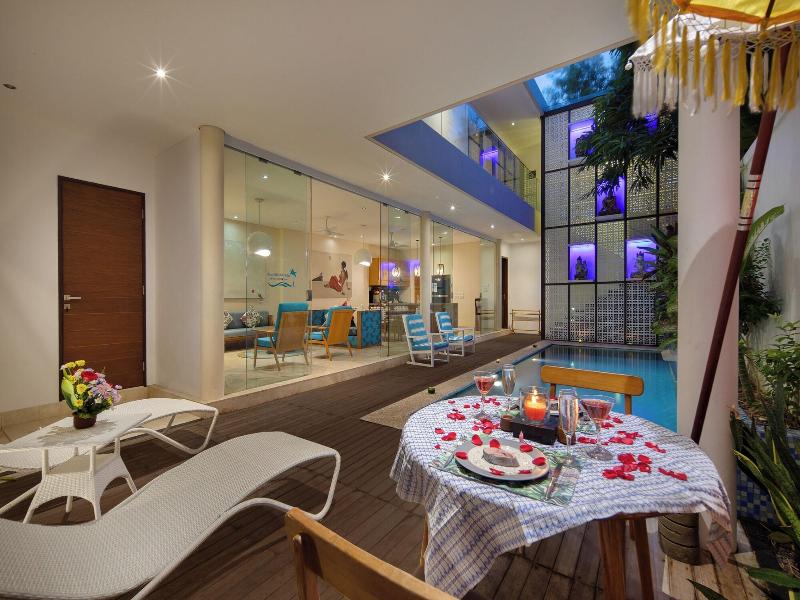 Beautiful Bali Villas - 6 Mins Walk To The Beach image