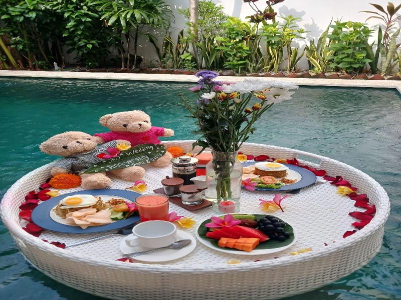 Beautiful Bali Villas - 6 Mins Walk To The Beach image