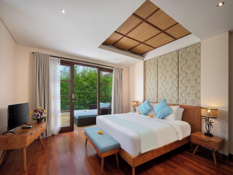 Beautiful Bali Villas - 6 Mins Walk To The Beach image