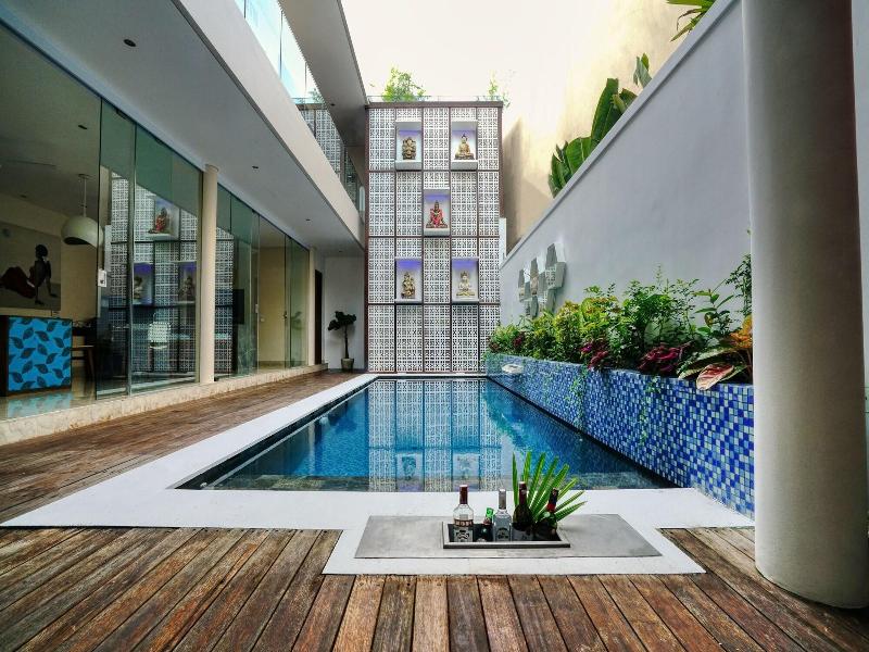 Beautiful Bali Villas - 6 Mins Walk To The Beach image